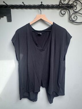 Athleta XL Black Women's Black Draped Short Sleeve Top